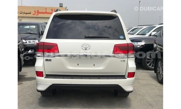 Buy Import Toyota Land Cruiser White Car in Import - Dubai in Anse-la-Raye Buy Import Toyota Land Cruiser White Car in Import - Dubai in Anse-la-Raye