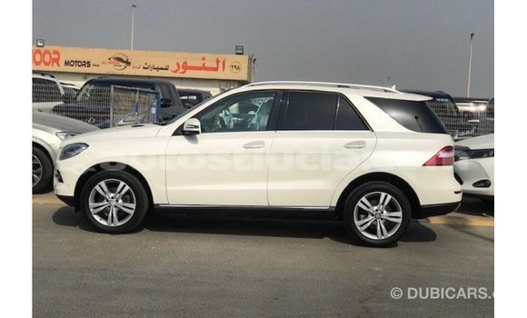 Buy Import Mercedes-Benz 190 (W201) White Car in Import - Dubai in Anse-la-Raye Buy Import Mercedes-Benz 190 (W201) White Car in Import - Dubai in Anse-la-Raye