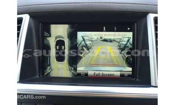 Buy Import Mercedes-Benz 190 (W201) White Car in Import - Dubai in Anse-la-Raye Buy Import Mercedes-Benz 190 (W201) White Car in Import - Dubai in Anse-la-Raye