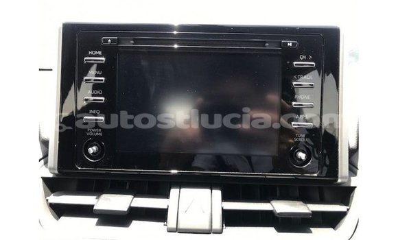 Acheter Import Voiture Toyota 4Runner Blanc à Import - Dubai, Anse-la-Raye Acheter Import Voiture Toyota 4Runner Blanc à Import - Dubai, Anse-la-Raye