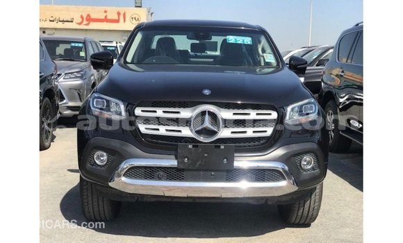 Buy Import Mercedes-Benz 250 Black Car in Import - Dubai in Anse-la-Raye Buy Import Mercedes-Benz 250 Black Car in Import - Dubai in Anse-la-Raye