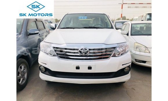 Buy Import Toyota Fortuner White Car in Import - Dubai in Anse-la-Raye Buy Import Toyota Fortuner White Car in Import - Dubai in Anse-la-Raye