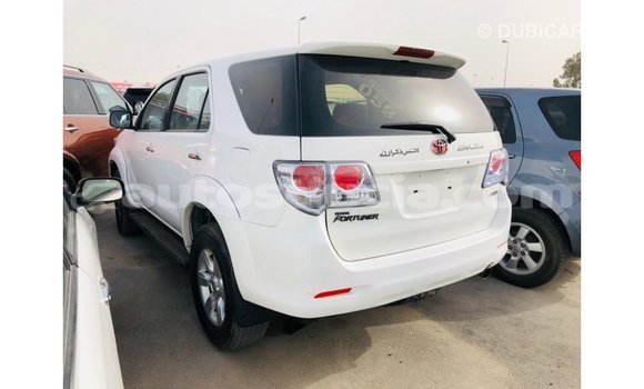 Buy Import Toyota Fortuner White Car in Import - Dubai in Anse-la-Raye Buy Import Toyota Fortuner White Car in Import - Dubai in Anse-la-Raye