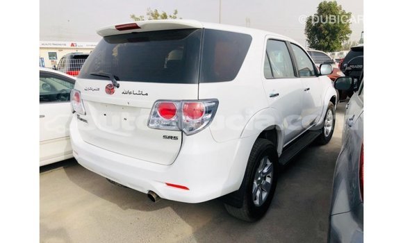 Buy Import Toyota Fortuner White Car in Import - Dubai in Anse-la-Raye Buy Import Toyota Fortuner White Car in Import - Dubai in Anse-la-Raye