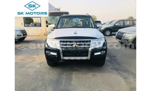 Buy Import Mitsubishi Pajero Black Car in Import - Dubai in Anse-la-Raye Buy Import Mitsubishi Pajero Black Car in Import - Dubai in Anse-la-Raye