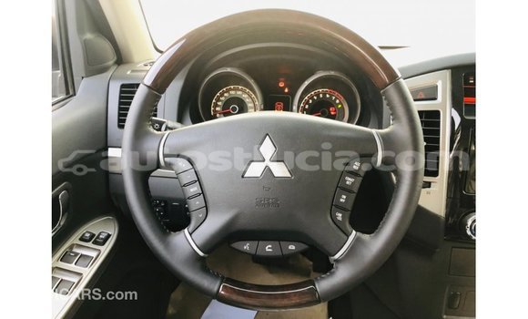 Buy Import Mitsubishi Pajero Black Car in Import - Dubai in Anse-la-Raye Buy Import Mitsubishi Pajero Black Car in Import - Dubai in Anse-la-Raye