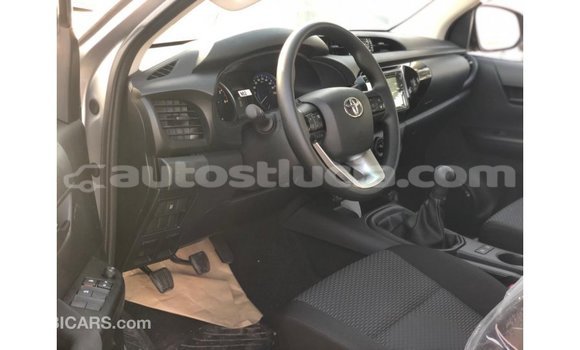 Buy Import Toyota Hilux Other Car in Import - Dubai in Anse-la-Raye Buy Import Toyota Hilux Other Car in Import - Dubai in Anse-la-Raye