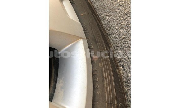 Buy Import Toyota Hilux Other Car in Import - Dubai in Anse-la-Raye Buy Import Toyota Hilux Other Car in Import - Dubai in Anse-la-Raye
