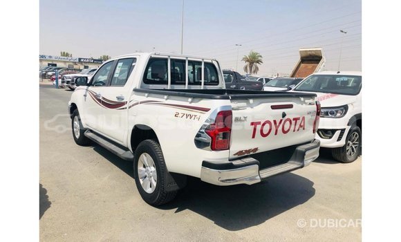 Buy Import Toyota Hilux White Car in Import - Dubai in Anse-la-Raye Buy Import Toyota Hilux White Car in Import - Dubai in Anse-la-Raye