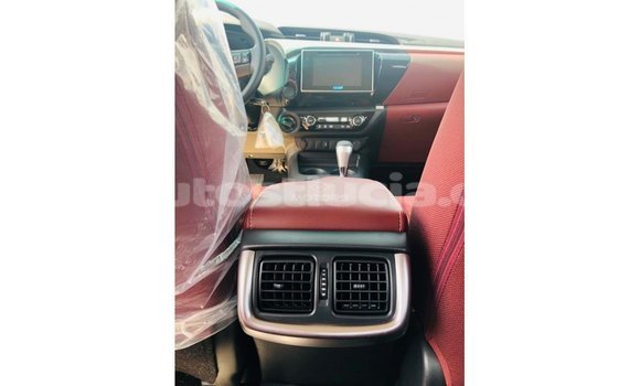 Buy Import Toyota Hilux White Car in Import - Dubai in Anse-la-Raye Buy Import Toyota Hilux White Car in Import - Dubai in Anse-la-Raye