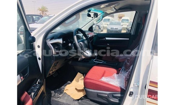 Buy Import Toyota Hilux White Car in Import - Dubai in Anse-la-Raye Buy Import Toyota Hilux White Car in Import - Dubai in Anse-la-Raye