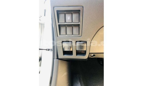 Buy Import Toyota Hilux White Car in Import - Dubai in Anse-la-Raye Buy Import Toyota Hilux White Car in Import - Dubai in Anse-la-Raye