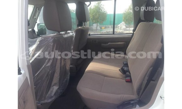 Buy Import Toyota Land Cruiser White Car in Import - Dubai in Anse-la-Raye Buy Import Toyota Land Cruiser White Car in Import - Dubai in Anse-la-Raye