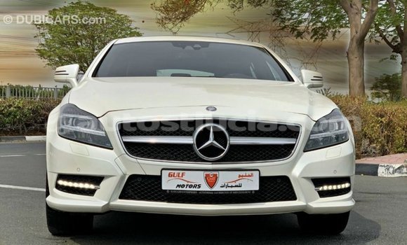 Buy Import Mercedes-Benz 190 (W201) White Car in Import - Dubai in Anse-la-Raye Buy Import Mercedes-Benz 190 (W201) White Car in Import - Dubai in Anse-la-Raye