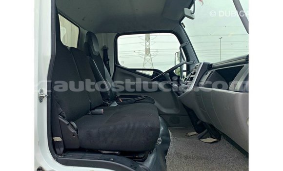 Buy Import Mitsubishi Carisma White Car in Import - Dubai in Anse-la-Raye Buy Import Mitsubishi Carisma White Car in Import - Dubai in Anse-la-Raye