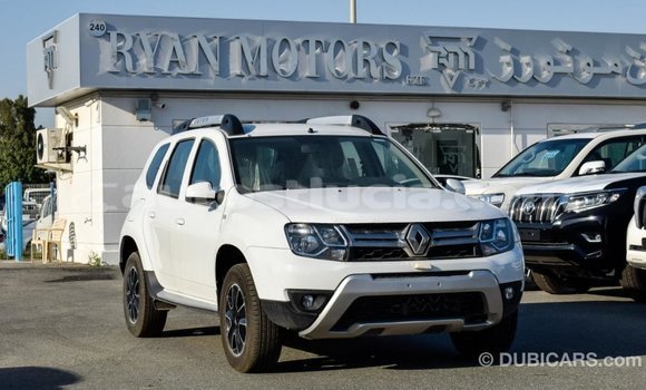 Acheter Import Voiture Renault Duster Blanc à Import - Dubai, Anse-la-Raye Acheter Import Voiture Renault Duster Blanc à Import - Dubai, Anse-la-Raye