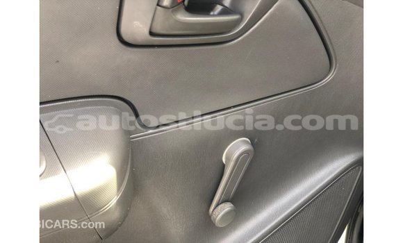 Buy Import Toyota Hilux White Car in Import - Dubai in Anse-la-Raye Buy Import Toyota Hilux White Car in Import - Dubai in Anse-la-Raye
