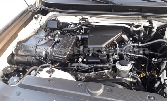 Buy Import Toyota Prado White Car in Import - Dubai in Anse-la-Raye Buy Import Toyota Prado White Car in Import - Dubai in Anse-la-Raye