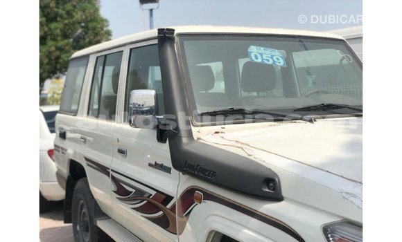Buy Import Toyota Land Cruiser Other Car in Import - Dubai in Anse-la-Raye Buy Import Toyota Land Cruiser Other Car in Import - Dubai in Anse-la-Raye