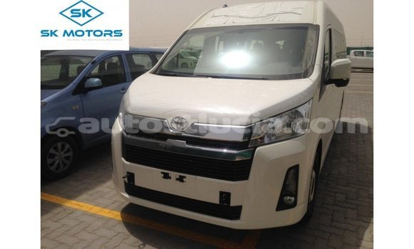 Buy Import Toyota Hiace White Car in Import - Dubai in Anse-la-Raye Buy Import Toyota Hiace White Car in Import - Dubai in Anse-la-Raye