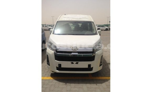 Buy Import Toyota Hiace White Car in Import - Dubai in Anse-la-Raye Buy Import Toyota Hiace White Car in Import - Dubai in Anse-la-Raye