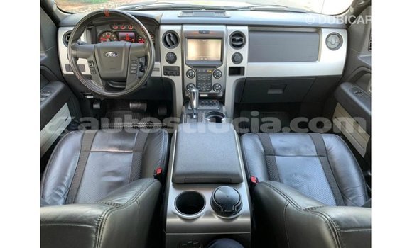 Buy Import Ford Club Wagon Beige Car in Import - Dubai in Anse-la-Raye Buy Import Ford Club Wagon Beige Car in Import - Dubai in Anse-la-Raye