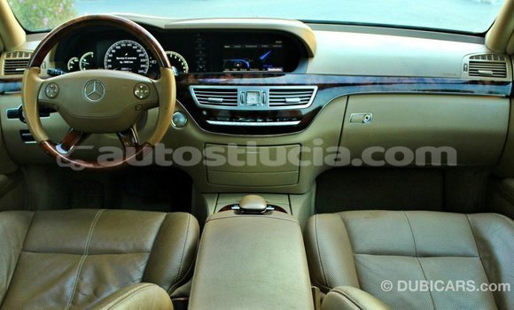 Buy Import Mercedes-Benz 200 Blue Car in Import - Dubai in Anse-la-Raye Buy Import Mercedes-Benz 200 Blue Car in Import - Dubai in Anse-la-Raye
