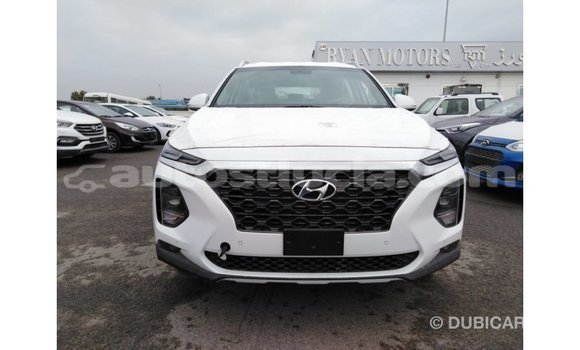 Acheter Import Voiture Hyundai Santa Fe Blanc à Import - Dubai, Anse-la-Raye Acheter Import Voiture Hyundai Santa Fe Blanc à Import - Dubai, Anse-la-Raye
