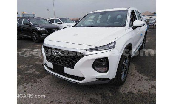 Acheter Import Voiture Hyundai Santa Fe Blanc à Import - Dubai, Anse-la-Raye Acheter Import Voiture Hyundai Santa Fe Blanc à Import - Dubai, Anse-la-Raye