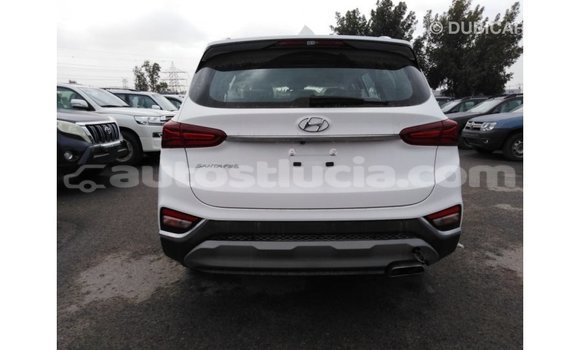 Acheter Import Voiture Hyundai Santa Fe Blanc à Import - Dubai, Anse-la-Raye Acheter Import Voiture Hyundai Santa Fe Blanc à Import - Dubai, Anse-la-Raye