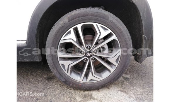 Acheter Import Voiture Hyundai Santa Fe Blanc à Import - Dubai, Anse-la-Raye Acheter Import Voiture Hyundai Santa Fe Blanc à Import - Dubai, Anse-la-Raye