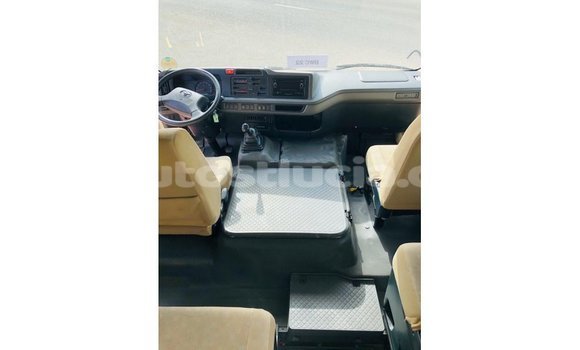Buy Import Toyota Coaster White Car in Import - Dubai in Anse-la-Raye Buy Import Toyota Coaster White Car in Import - Dubai in Anse-la-Raye