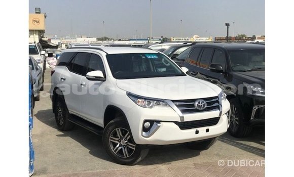 Buy Import Toyota Fortuner White Car in Import - Dubai in Anse-la-Raye Buy Import Toyota Fortuner White Car in Import - Dubai in Anse-la-Raye