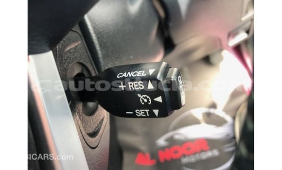 Buy Import Toyota Fortuner White Car in Import - Dubai in Anse-la-Raye Buy Import Toyota Fortuner White Car in Import - Dubai in Anse-la-Raye