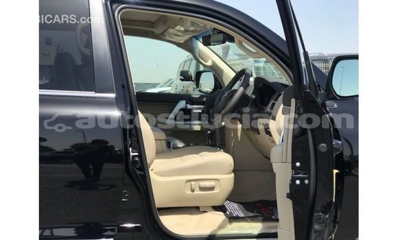 Buy Import Toyota Land Cruiser Black Car in Import - Dubai in Anse-la-Raye Buy Import Toyota Land Cruiser Black Car in Import - Dubai in Anse-la-Raye