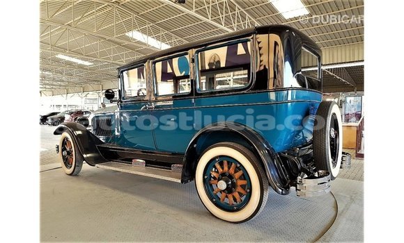 Buy Import Buick Electra Blue Car in Import - Dubai in Anse-la-Raye Buy Import Buick Electra Blue Car in Import - Dubai in Anse-la-Raye