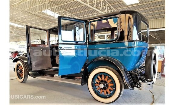 Buy Import Buick Electra Blue Car in Import - Dubai in Anse-la-Raye Buy Import Buick Electra Blue Car in Import - Dubai in Anse-la-Raye