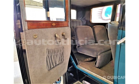 Buy Import Buick Electra Blue Car in Import - Dubai in Anse-la-Raye Buy Import Buick Electra Blue Car in Import - Dubai in Anse-la-Raye