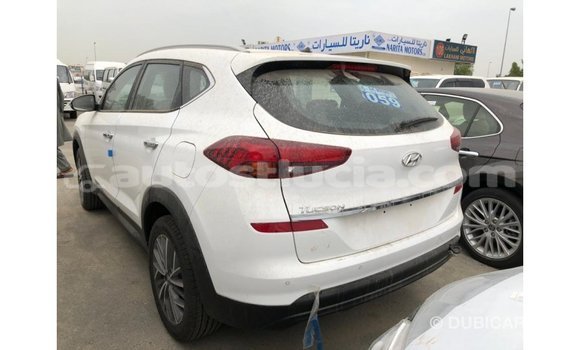 Buy Import Hyundai Tucson White Car in Import - Dubai in Anse-la-Raye Buy Import Hyundai Tucson White Car in Import - Dubai in Anse-la-Raye