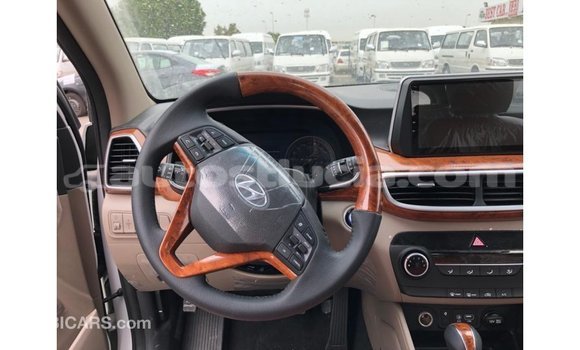 Buy Import Hyundai Tucson White Car in Import - Dubai in Anse-la-Raye Buy Import Hyundai Tucson White Car in Import - Dubai in Anse-la-Raye