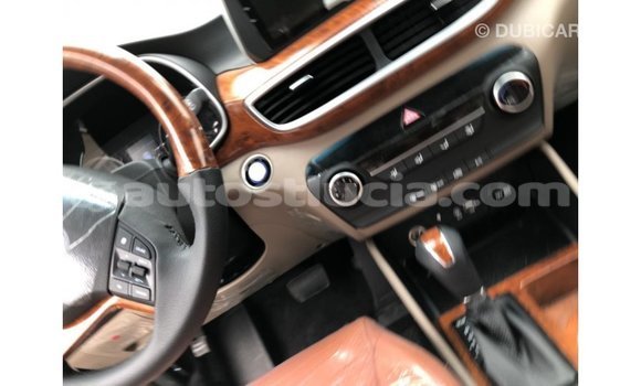 Buy Import Hyundai Tucson White Car in Import - Dubai in Anse-la-Raye Buy Import Hyundai Tucson White Car in Import - Dubai in Anse-la-Raye