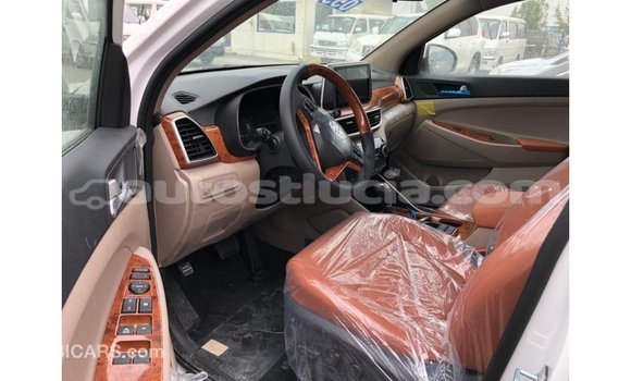 Buy Import Hyundai Tucson White Car in Import - Dubai in Anse-la-Raye Buy Import Hyundai Tucson White Car in Import - Dubai in Anse-la-Raye