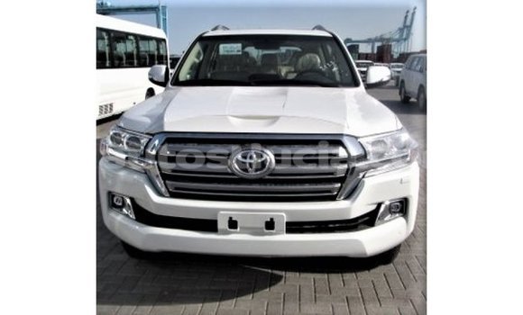 Buy Import Toyota Land Cruiser White Car in Import - Dubai in Anse-la-Raye