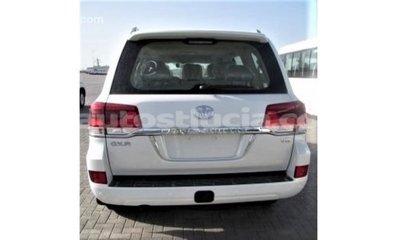 Buy Import Toyota Land Cruiser White Car in Import - Dubai in Anse-la-Raye Buy Import Toyota Land Cruiser White Car in Import - Dubai in Anse-la-Raye