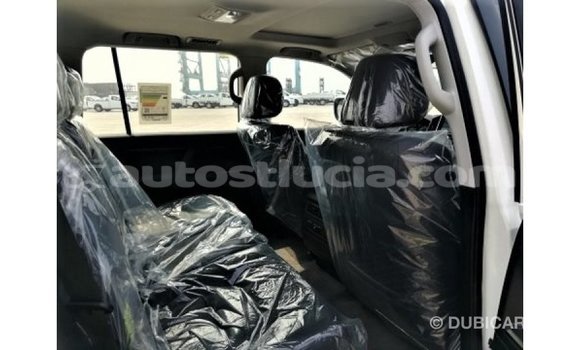 Buy Import Toyota Land Cruiser White Car in Import - Dubai in Anse-la-Raye Buy Import Toyota Land Cruiser White Car in Import - Dubai in Anse-la-Raye