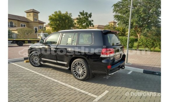 Buy Import Toyota Land Cruiser Black Car in Import - Dubai in Anse-la-Raye Buy Import Toyota Land Cruiser Black Car in Import - Dubai in Anse-la-Raye