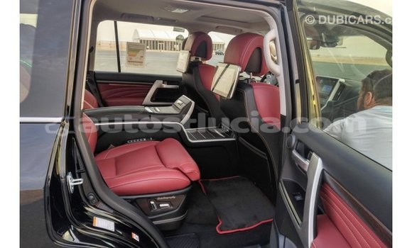 Buy Import Toyota Land Cruiser Black Car in Import - Dubai in Anse-la-Raye Buy Import Toyota Land Cruiser Black Car in Import - Dubai in Anse-la-Raye