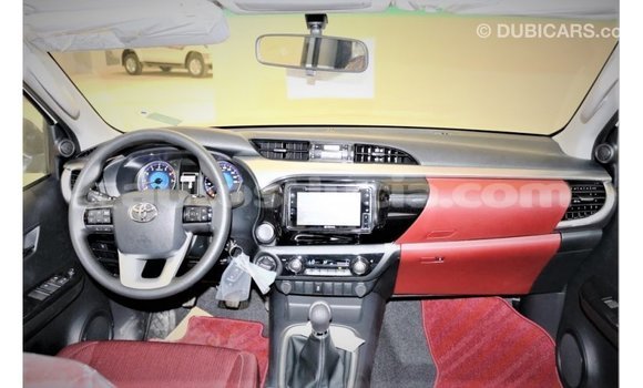 Buy Import Toyota Hilux White Car in Import - Dubai in Anse-la-Raye Buy Import Toyota Hilux White Car in Import - Dubai in Anse-la-Raye