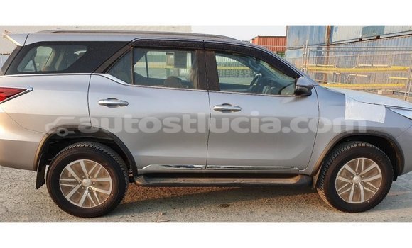 Buy Import Toyota Fortuner Other Car in Import - Dubai in Anse-la-Raye Buy Import Toyota Fortuner Other Car in Import - Dubai in Anse-la-Raye