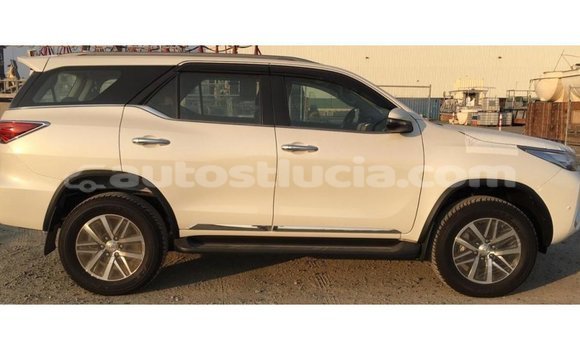 Buy Import Toyota Fortuner Other Car in Import - Dubai in Anse-la-Raye Buy Import Toyota Fortuner Other Car in Import - Dubai in Anse-la-Raye